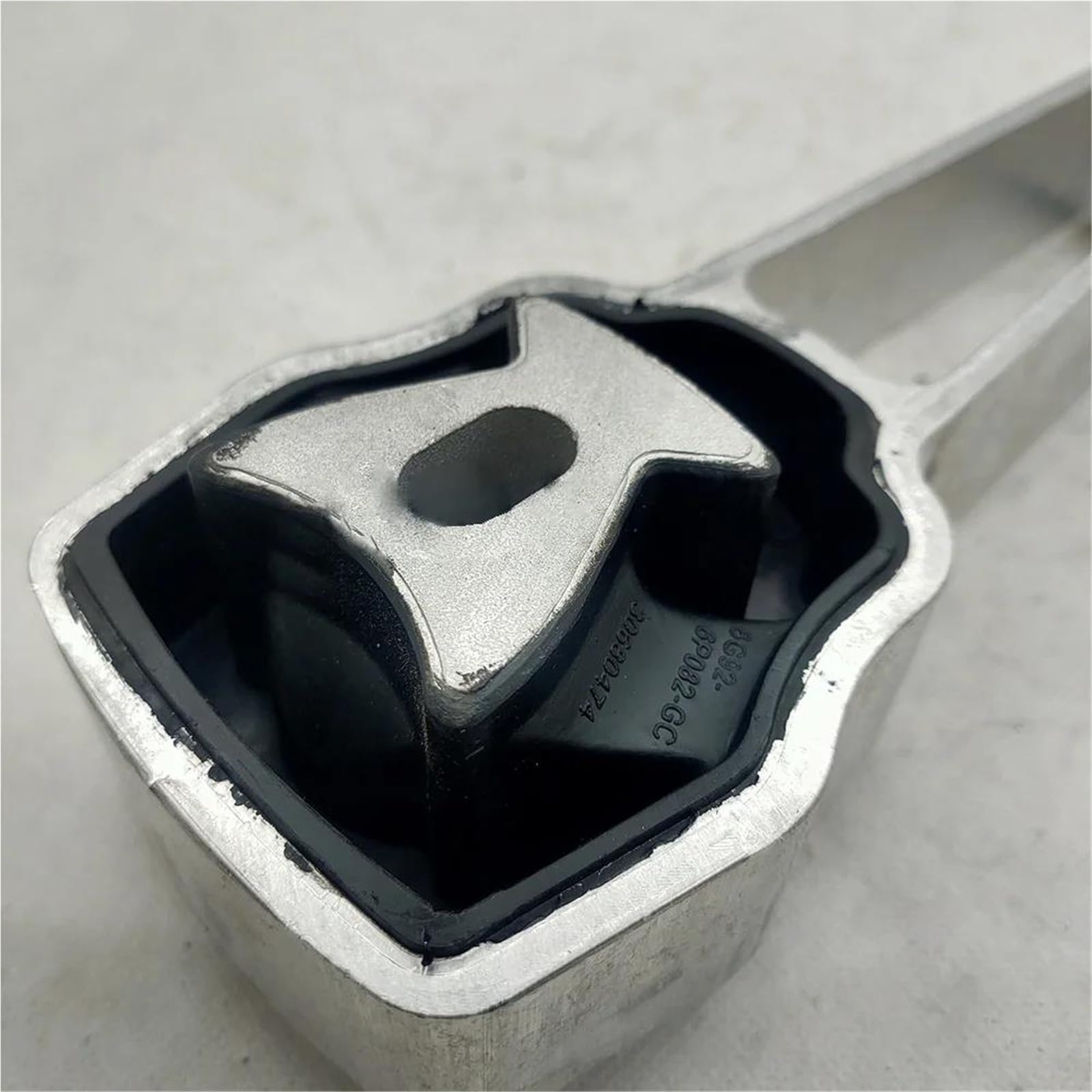 Generico Revisione del Motore Supporto Motore per Volvo S80 XC60 XC70 S60 V70 per Land per Rover LR2 30680474