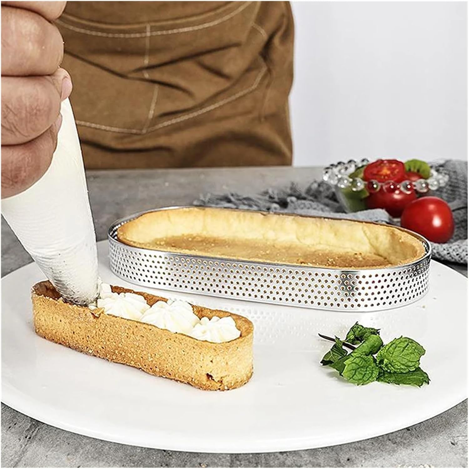 10pcs Perforated Cake Mousse Mold Cookies Cutter Oval Muffin Tart Rings Stainless Steel Cake Mold Pastry Quiche Baking Mold(A3)