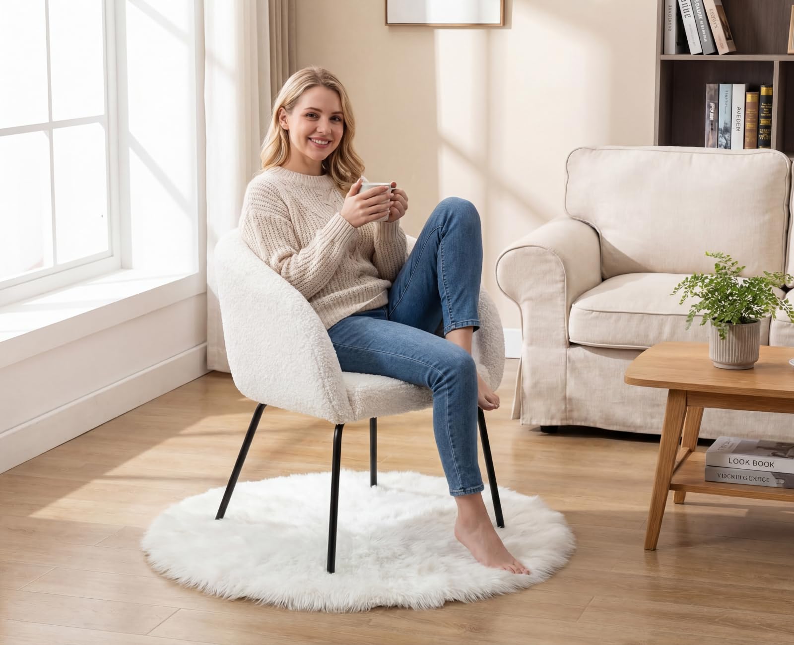 Ya-Home Fauteuil Salon en Fausse Fourrure Moderne Chaise de Chambre avec Dossier Fauteuil Relax Confortable avec Pieds en Métal, Blanc
