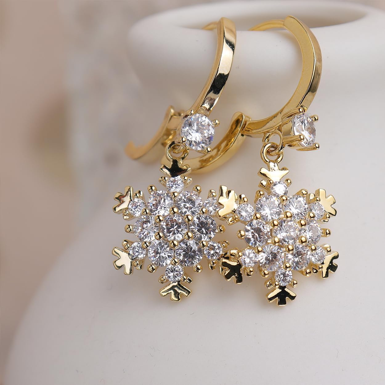 Gold Silver Maple Flower Stud Earrings for Women, Dainty Cubic Zirconia Pearls Autumn Hypoallergenic Earings Prom Wedding Accessories Jewelry Gift - Image 5