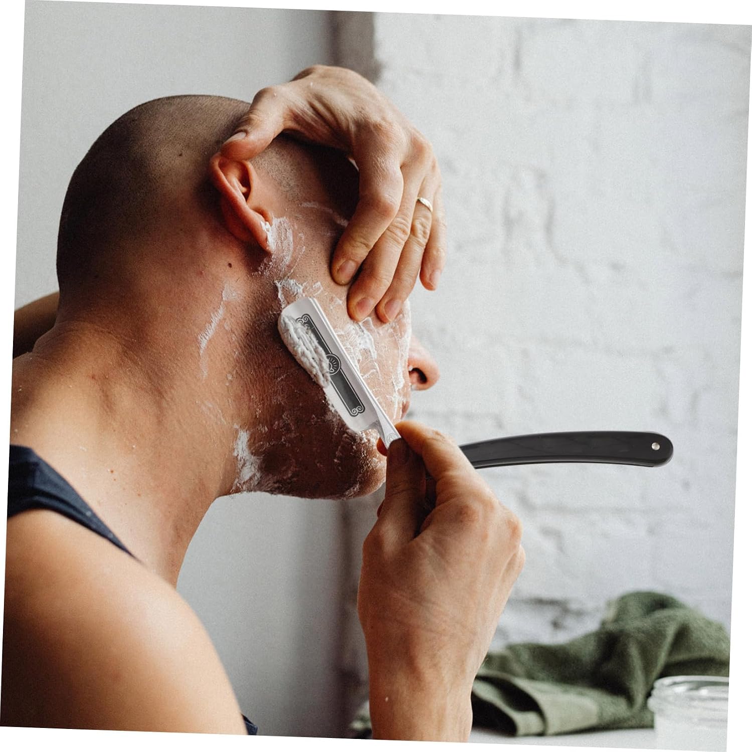 Manual Beard Shaving Cutter Old Type Razor Straight Razor for Men Face and Hair Shaving Traditional Manual Shaver for Beard Grooming Style