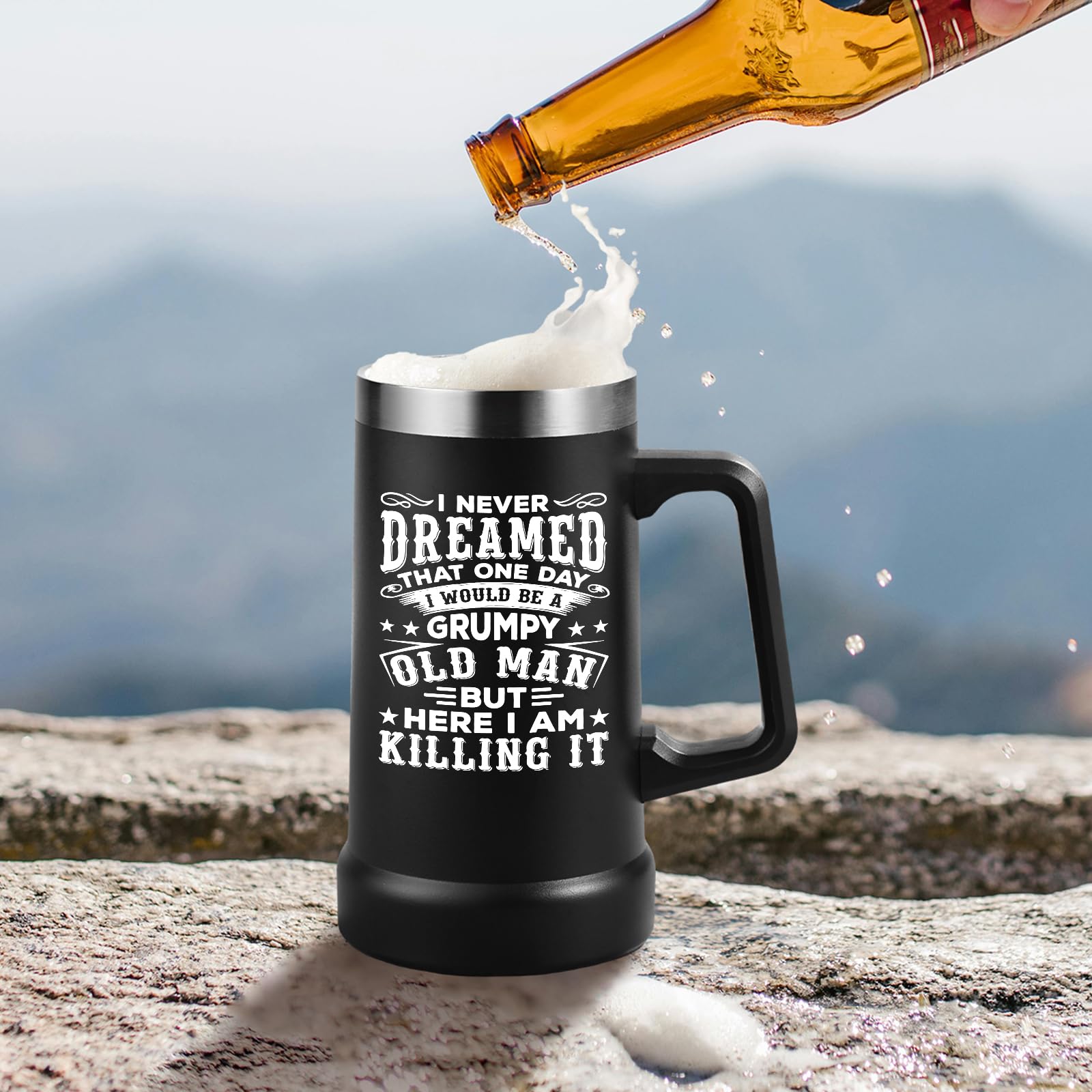 Livole I Never Dreamed That One Day I Would Be A Grumpy Old Man But Here I Am Kiling It, Beer Gifts for Men, Dad, Grandad, Husband, Him, Grumpy Old Man Gifts, 24oz 700ml Insulated Beer Mug with Handle - Image 3