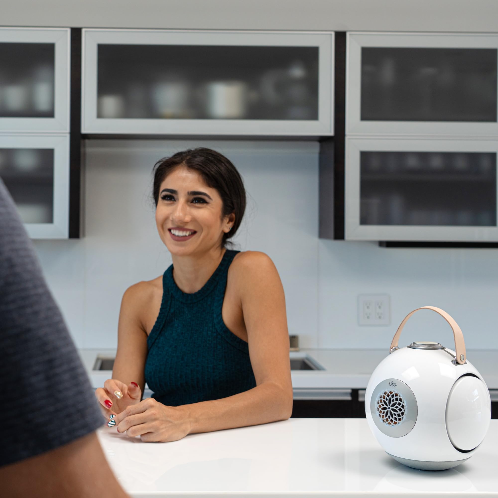 Amazon.com: UB+ dB1 doubleBASS Waterproof Bluetooth Speaker White 
