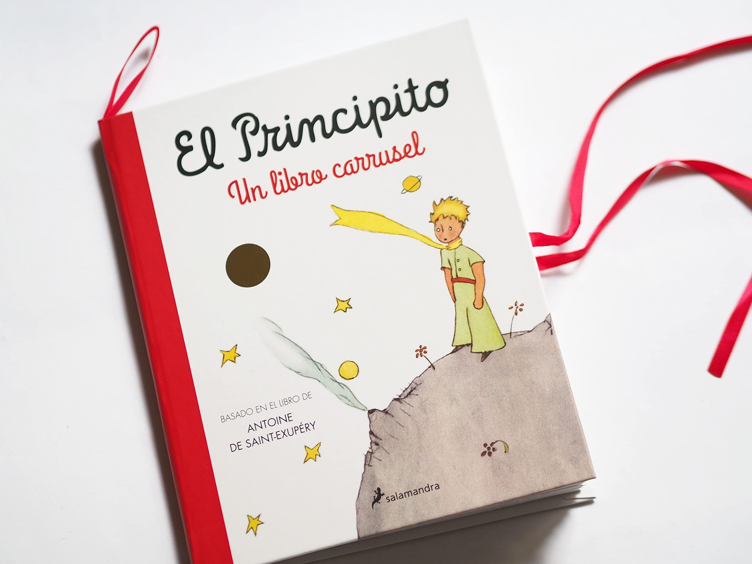 El principito. Un libro carrusel / The Little Prince. A Carousel Book