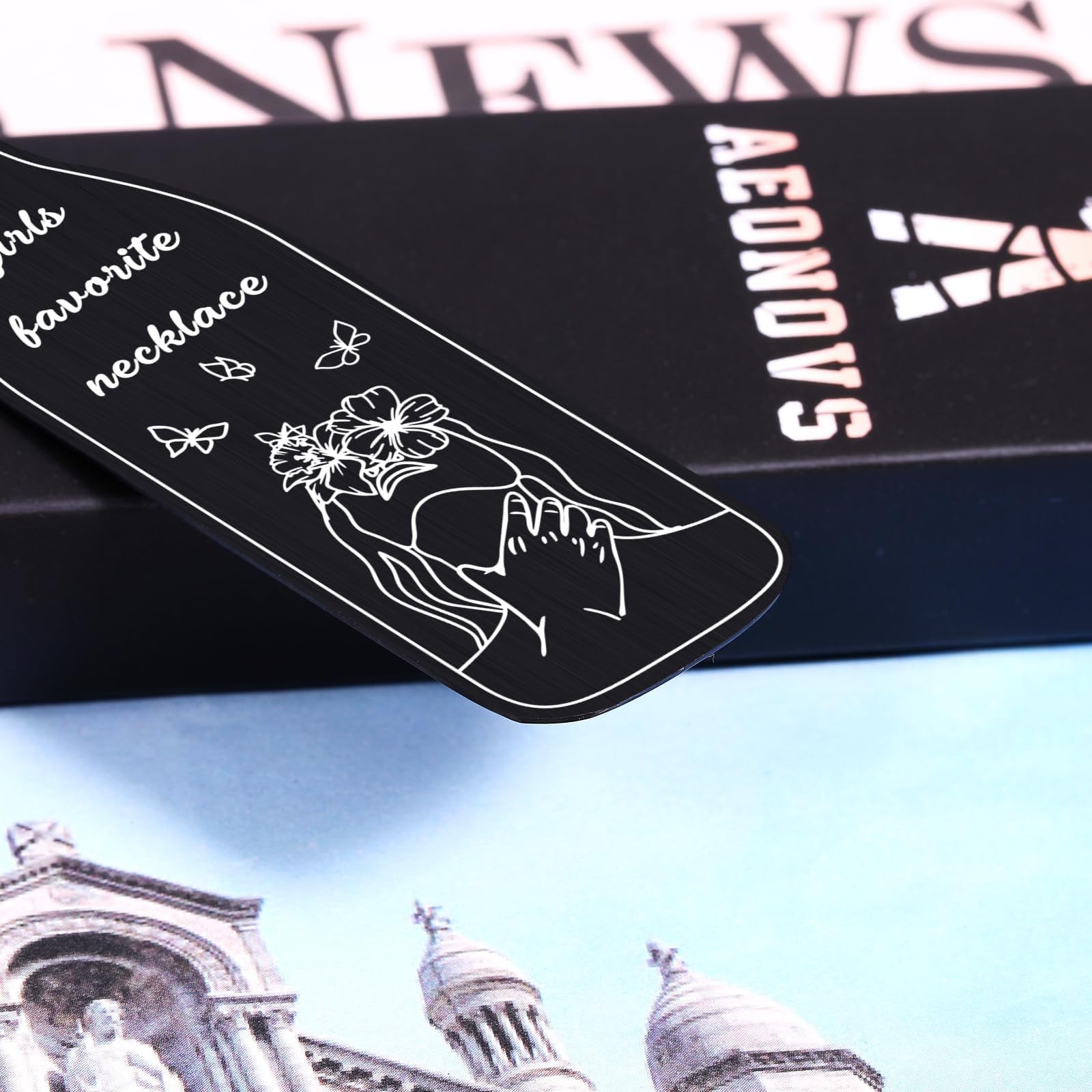 Smut Bookmark, Dark Romance Merch, is that Smut Bookmark, Book Lovers Gifts for Women, Gift for Mothers Day Young Women Age 30, Wicked Bookmarks