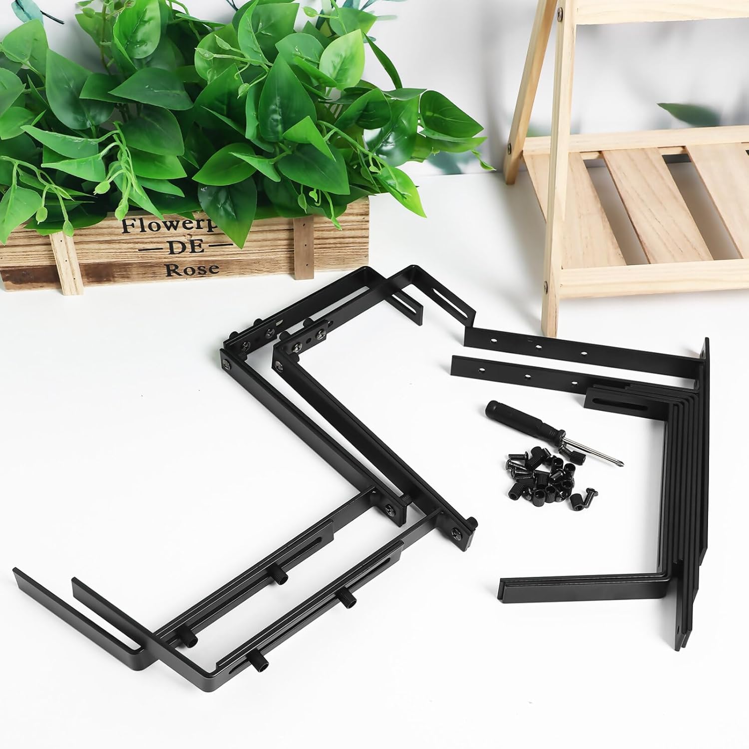 4pcs Adjustable Railing Planter Bracket Sturdy Flower Pot Holders for Balcony Window Box and Deck Railings Easy Installation and for Outdoor Gardening Decor