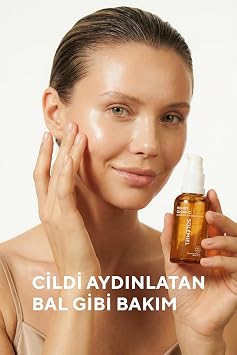 Solémiel Bal ve Propolis Özlü C Vitamini Serumu 30 ML - Alpha Arbutin, Ferulik Asit ve Niacinamide İçeren Leke Karşıtı, Aydınlatıcı ve Antioksidan Yüz Serumu