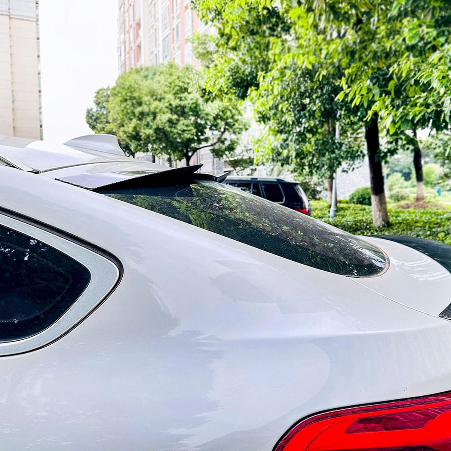 Car Rear Roof Spoiler Wing Compatible with BMW X4 F26 2014-2018, Carbon Fiber Look Rear Window Roof Spoiler Visor Wing