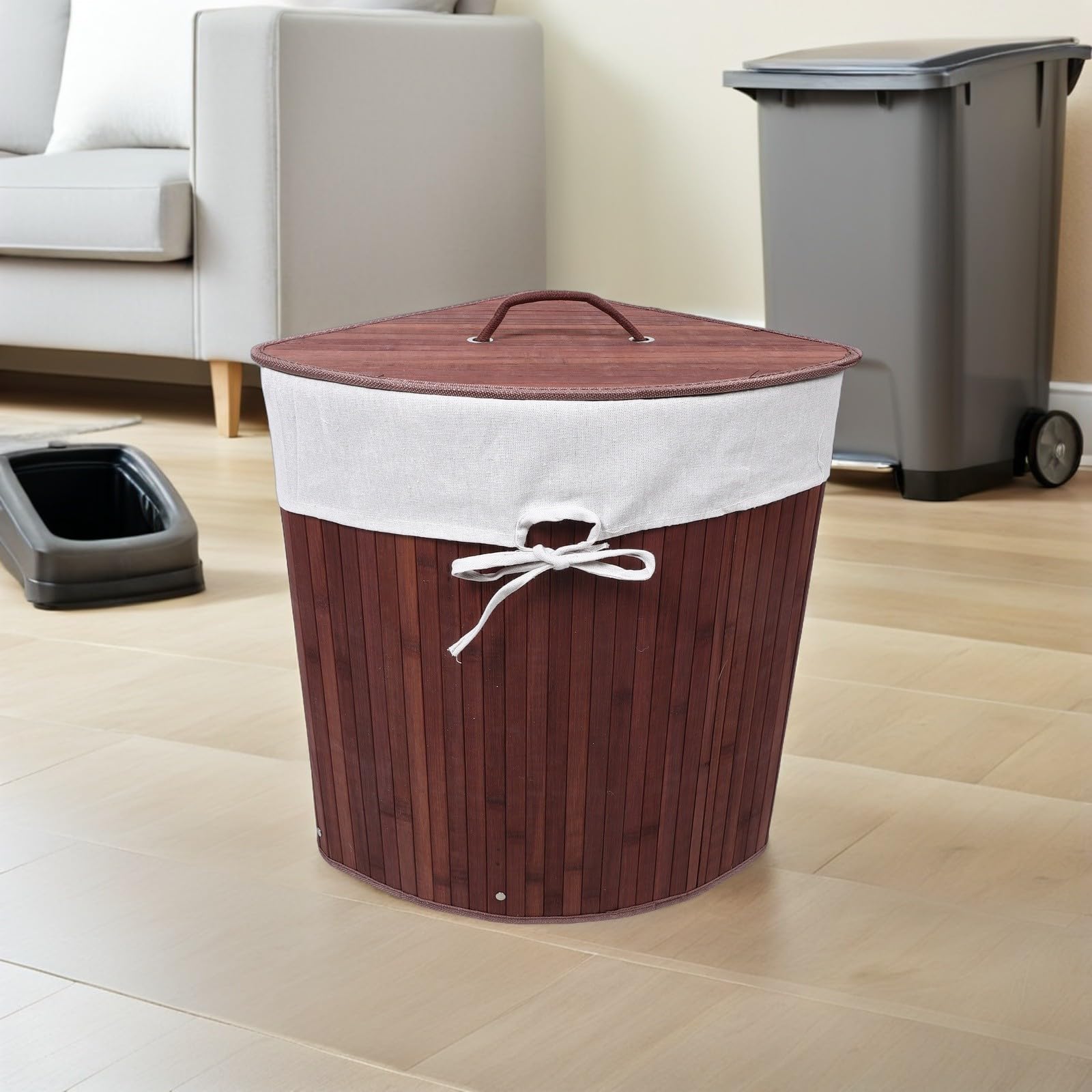 Holibanna Cesto Portabiancheria Angolare Triangolare Design Salvaspazio in Bambù con Rivestimento, Superficie Liscia Facile da Pulire per Bagno e Casa