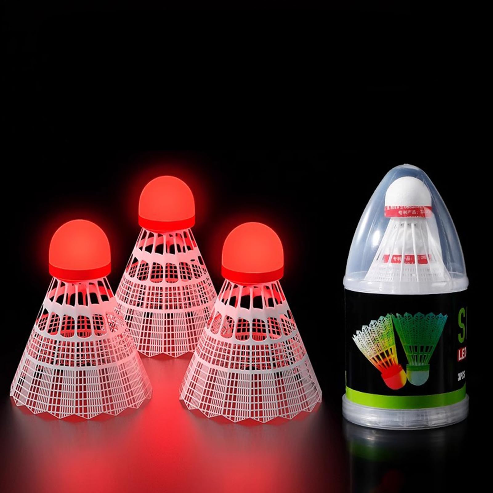 Volani da badminton – Set di tre volantini per allenamento notturno antivento, volantini per allenamento con luminosità luminosa, funzione di tracciamento migliorata, ideale per giocare in famiglia in