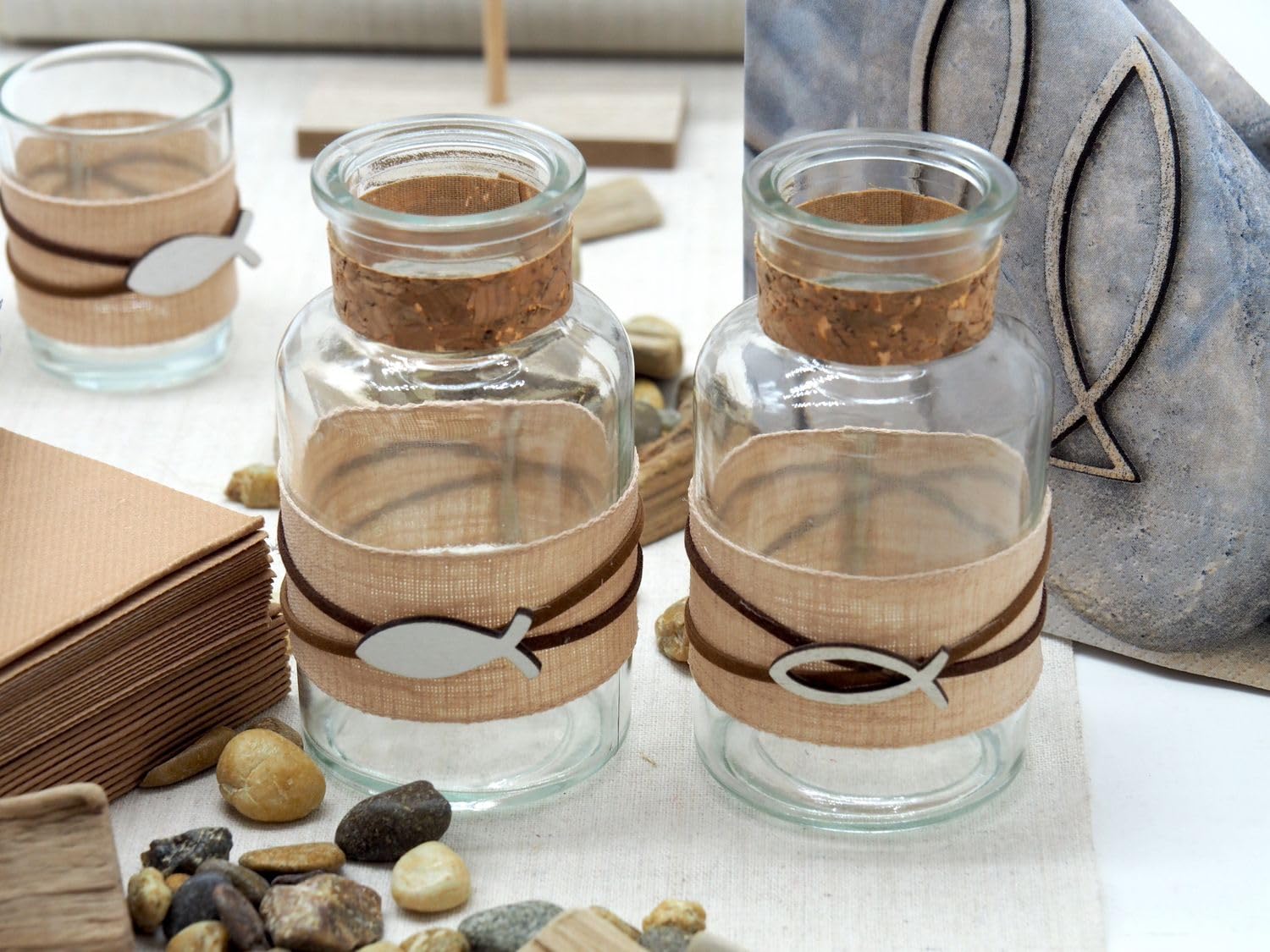 ZauberDeko Tischdeko Kommunion Konfirmation Natur Braun Fisch Stein Holz Set 20 Personen
