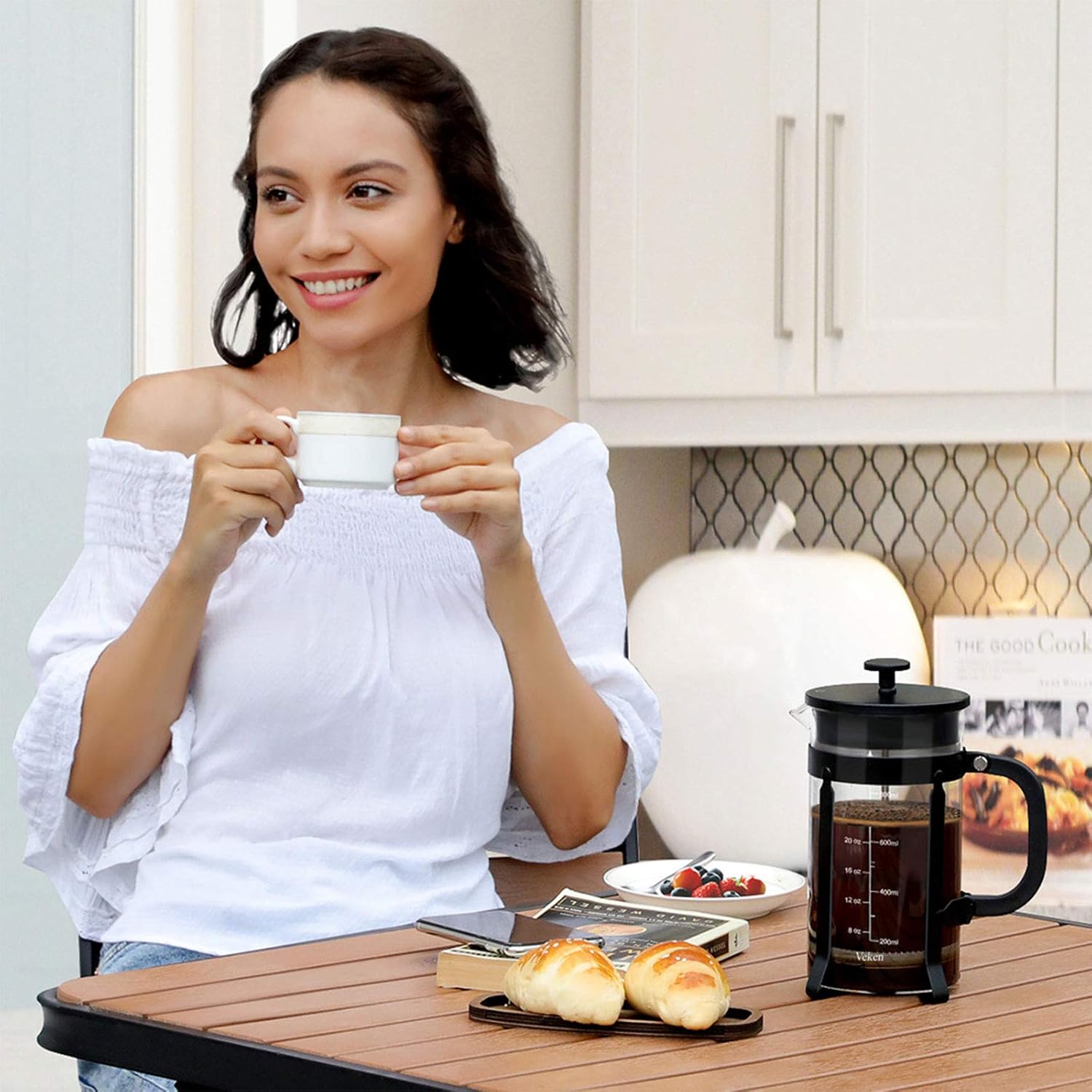 Veken French Press Coffee (8 cups, 34 oz) with 4 Filter Screens Durable 304 Stainless Steel Heat Resistant Borosilicate Glass Tea Maker with Milk Frother, Black