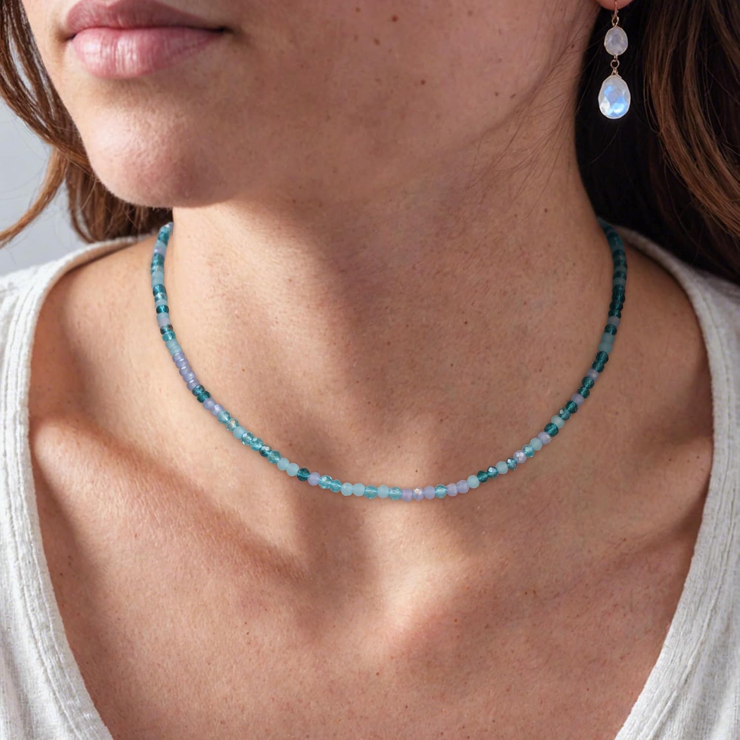 JSJOY Tiny Crystal Beaded Choker Necklaces for Women Colorful Beaded Necklace Dainty Choker Necklaces Simple Boho Jewelry Gifts for Teens Handmade Shining Bead Necklaces Gifts