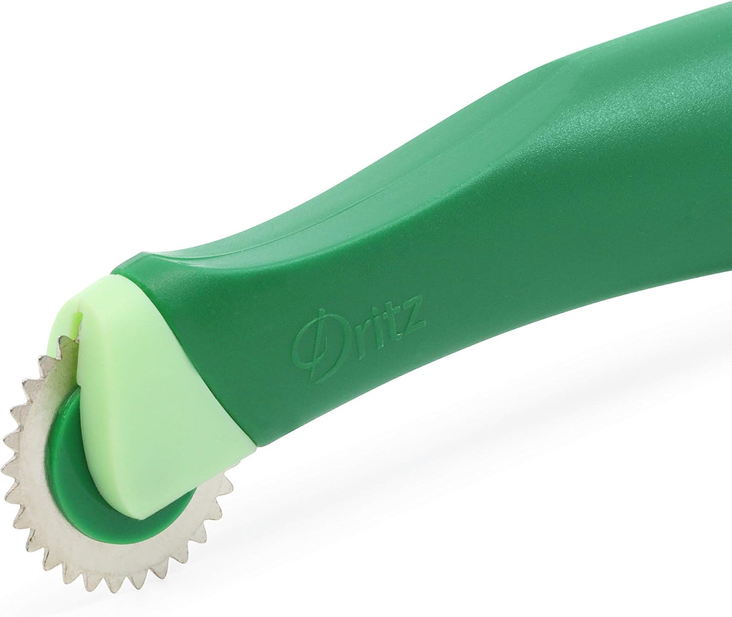 Dritz Ergonomic Serrated Tracing Wheel, Green