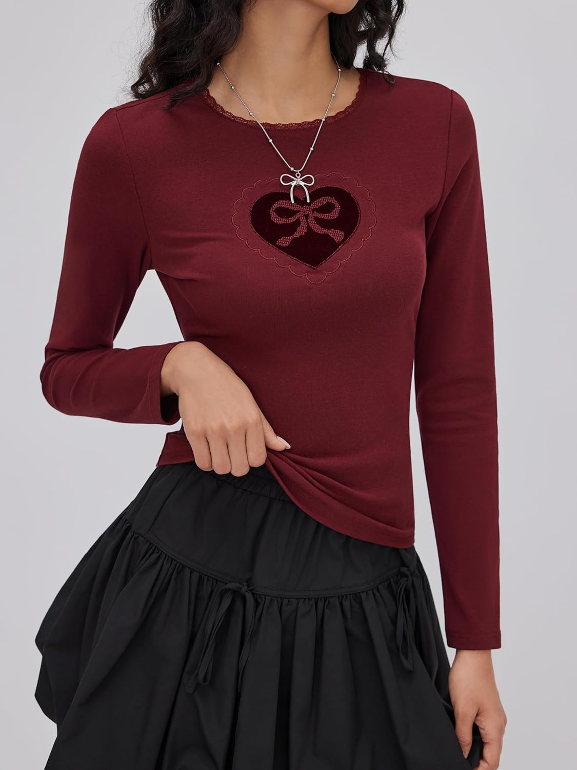CIDER Womens Cute Lace Going Out Top Heart Applique Long Sleeve Trim Slim Fit Tee 2025 Fall - Image 4