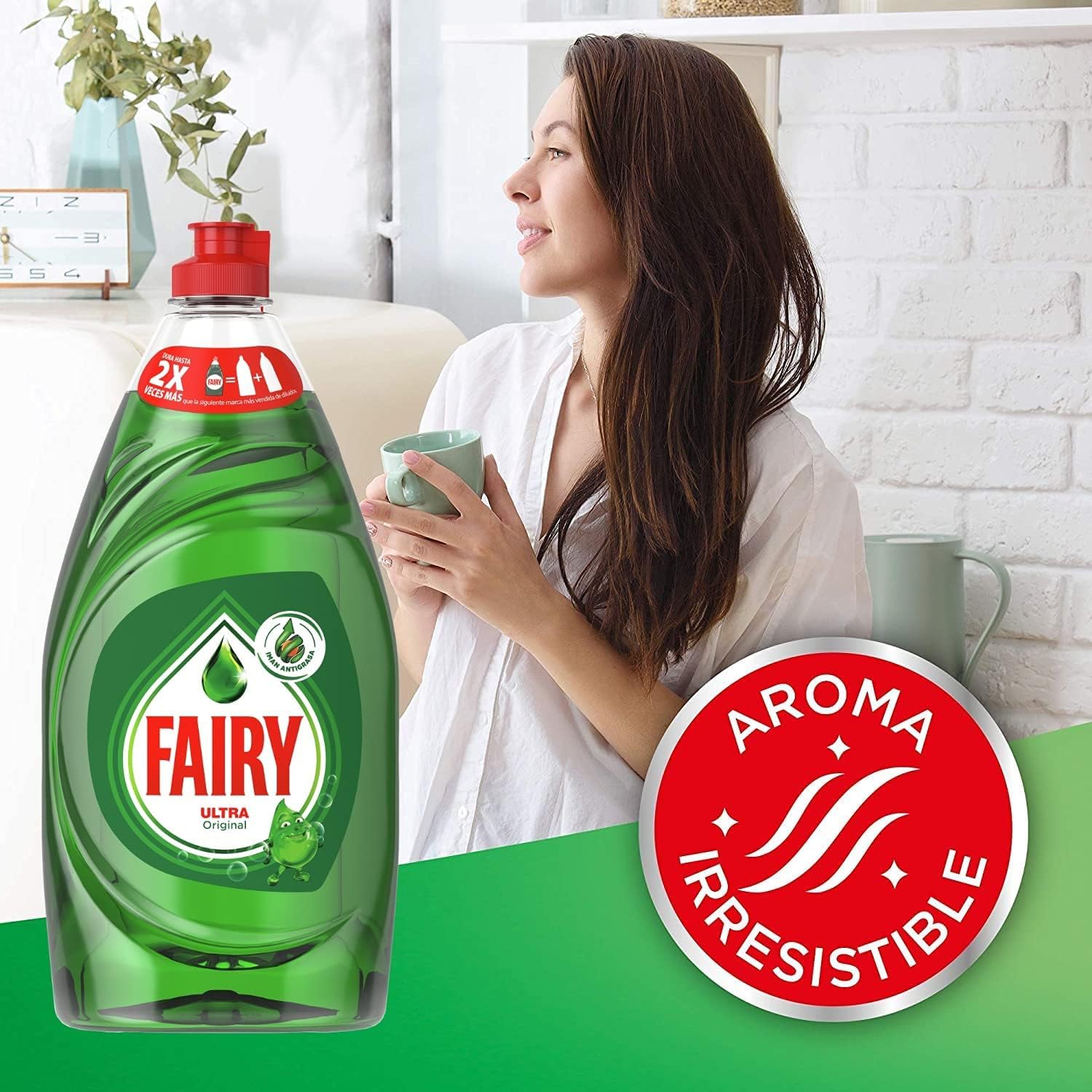 Fairy Ultra Original Líquido Lavavajillas 820ML Fórmula Efectiva Que Deja Los Platos Relucientes, Impresionante Poder Antigrasa