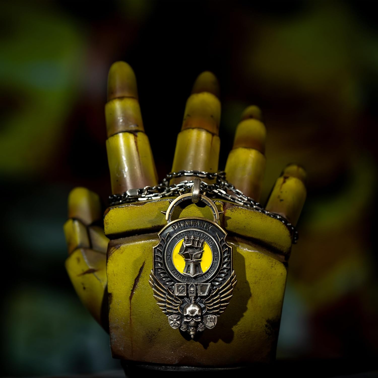 Starforged Warhammer 40K Imperial Fists Hammer of Phalanx Pendant Rogal Dorn Necklace