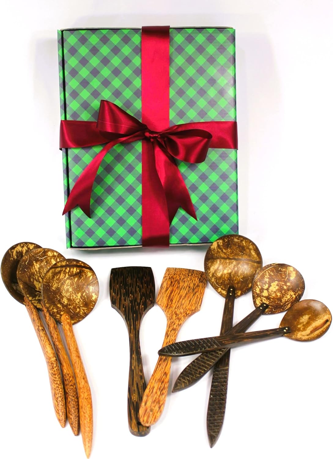 Handcrafted Wooden Spoons set, 3 coconut wood spoons, 3 palm wood spoons, 2 spatulas made of coconut wood and palm wood.