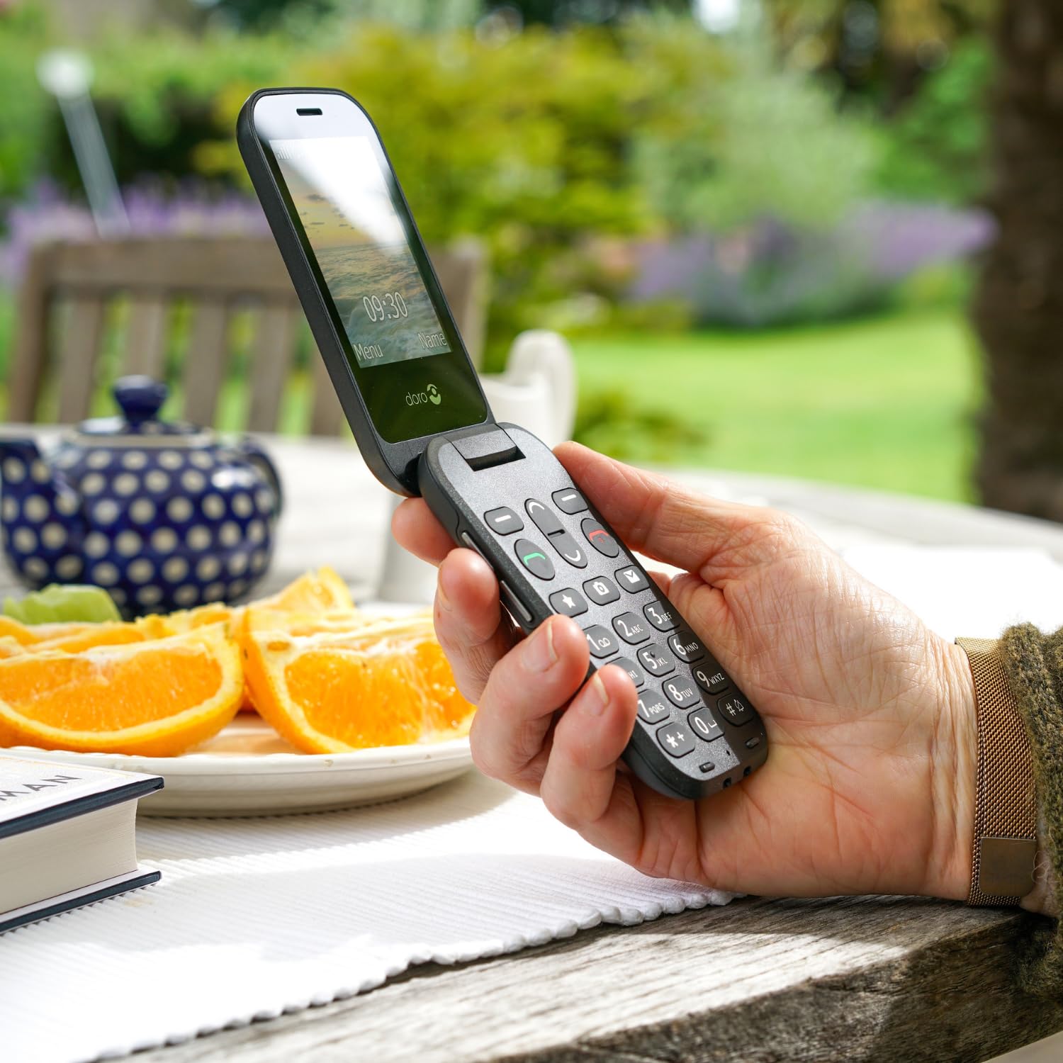 Doro 2800 4G - Teléfono móvil con Tapa desbloqueada para Personas Mayores - Teclas parlantes Grandes - Tecla de Asistencia - Teléfono móvil básico sin Internet [Versión en español]