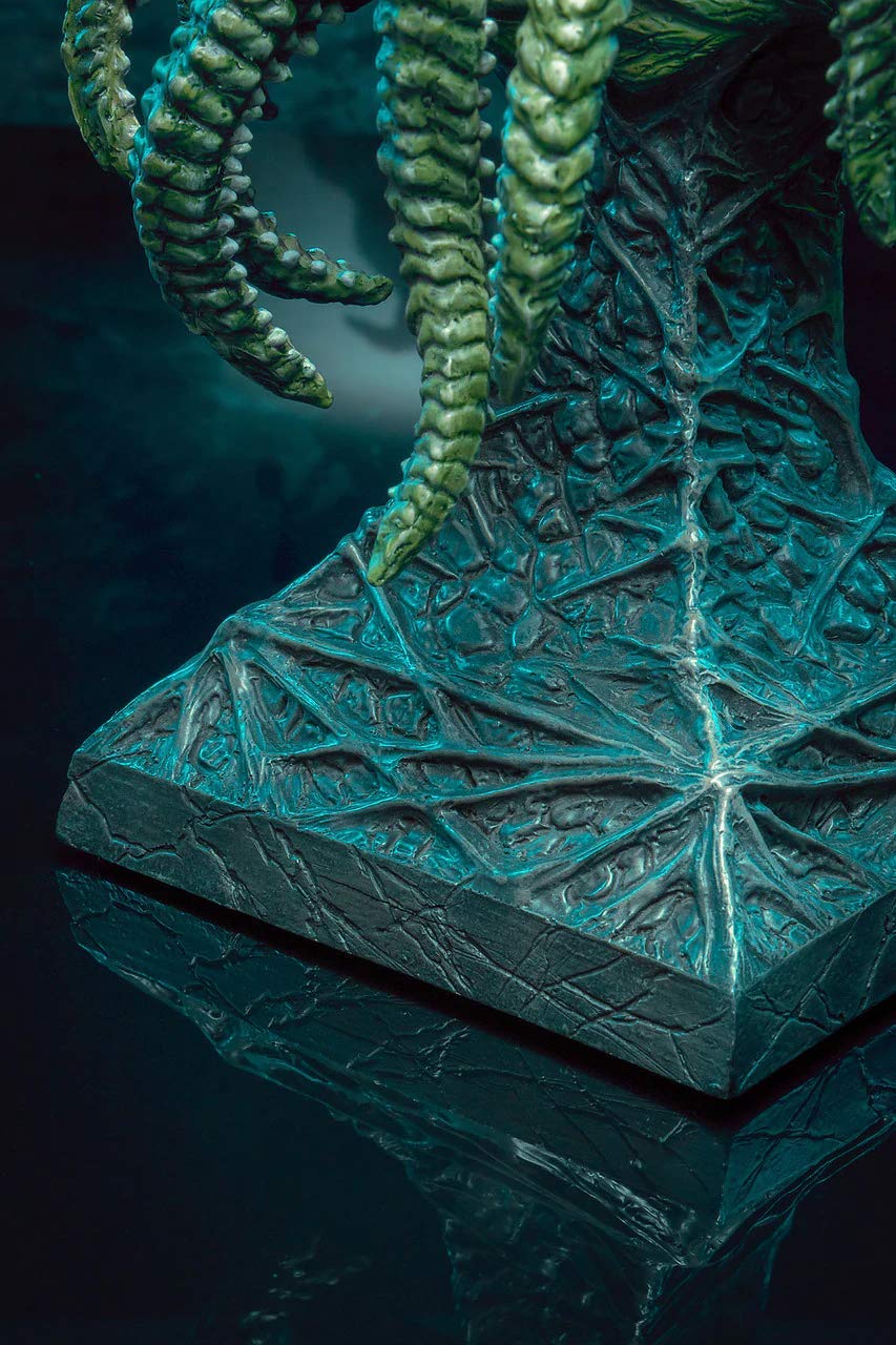 【中古】「非常に良い」Cthulhu Legends In 3D 1/2 Scale Bust Amazon.com: Legends in 3-Dimensions: Cthulhu 1:2 Scale Bust