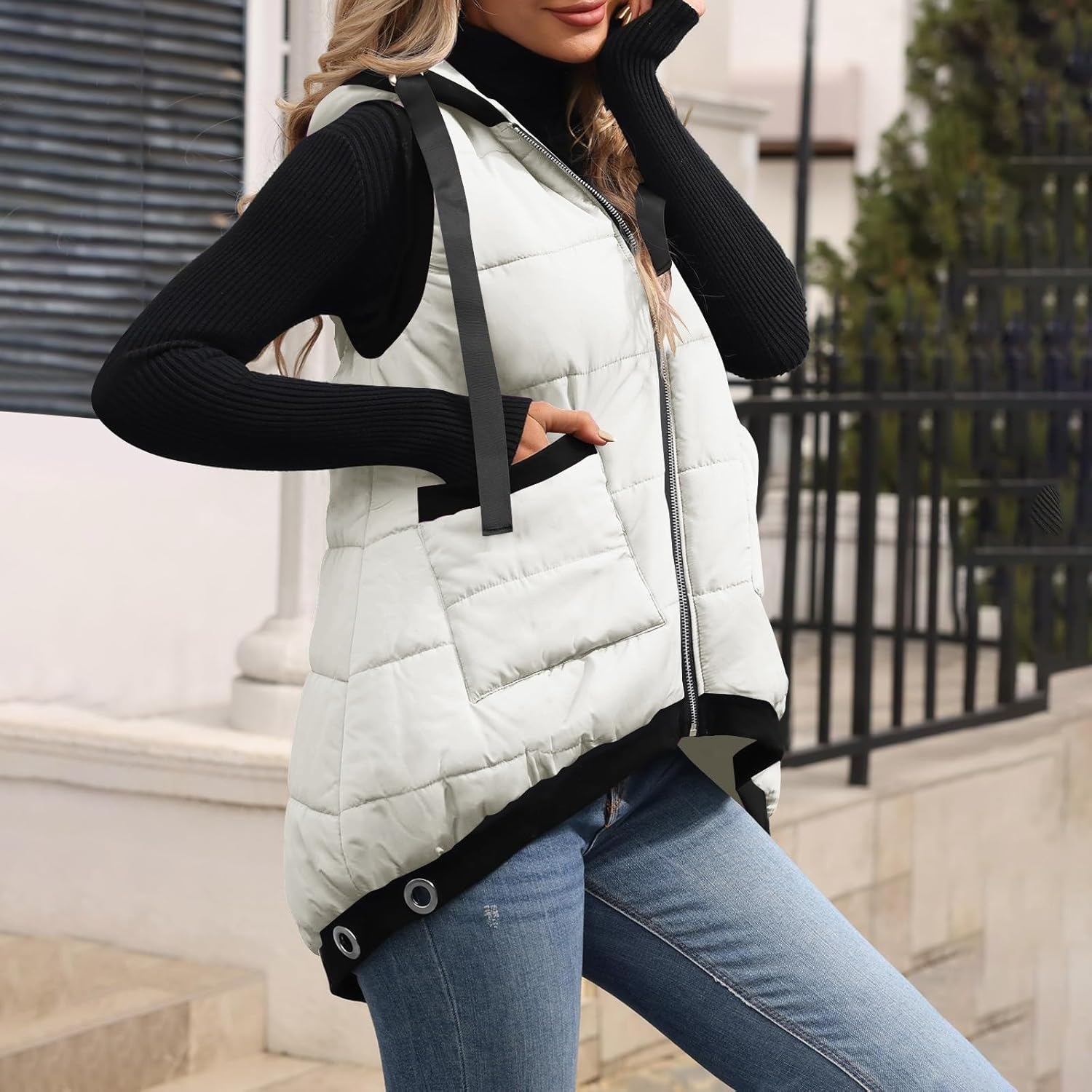 Women's Outerwear Hooded Vest Casual Thicken Qulited Winter Puffer Vest Lightweight Sleeveless Warm Padded Jacket