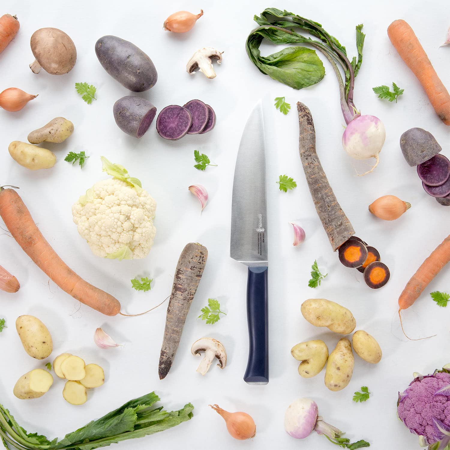 Opinel - N°218 Couteau de Chef 20 cm Intempora - pour Couper, Émincer, Hacher - Lame Inox Rigide - Manche Polyoxyméthylène Robuste - Fabrication Française