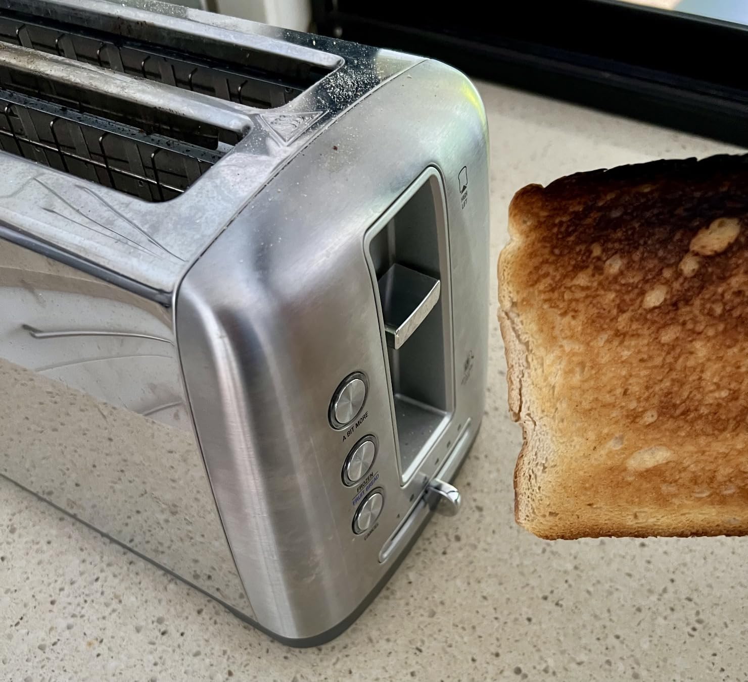 Breville the Toast Control Long 4Slice Toaster Toasters