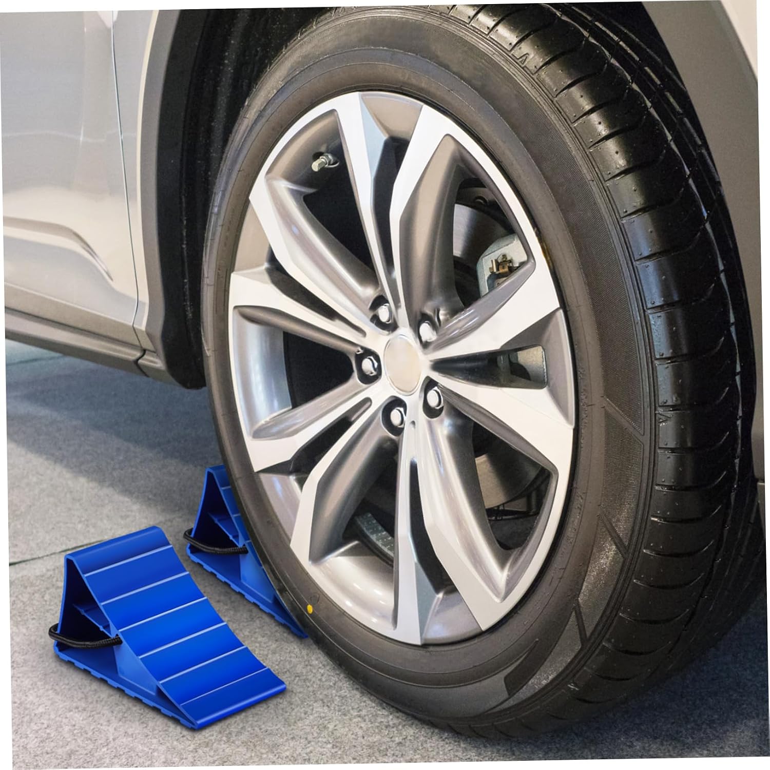 2pcs Heavy Wheel Chocks for Rv Trailer Tire Chocks for Single Axle Sturdy Tire Blocks Cord Handle