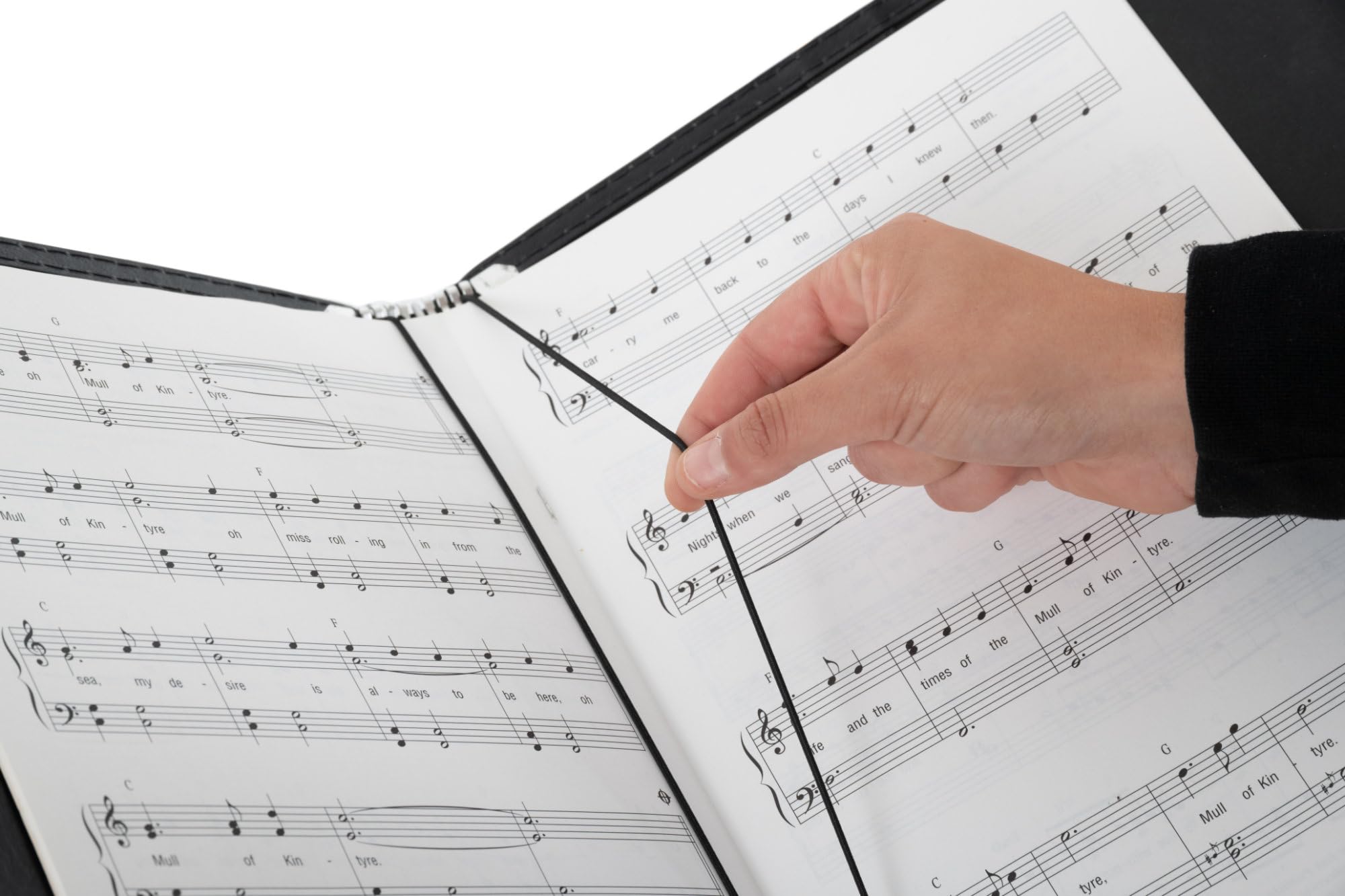 Classic Cantabile Carpeta de Partituras Estándar Negra Set de 5 | 335 x 280 mm, Altura de llenado aprox. 2 cm, Cuero sintético negro, 4 esquinas protectoras de metal, Cinta de retención