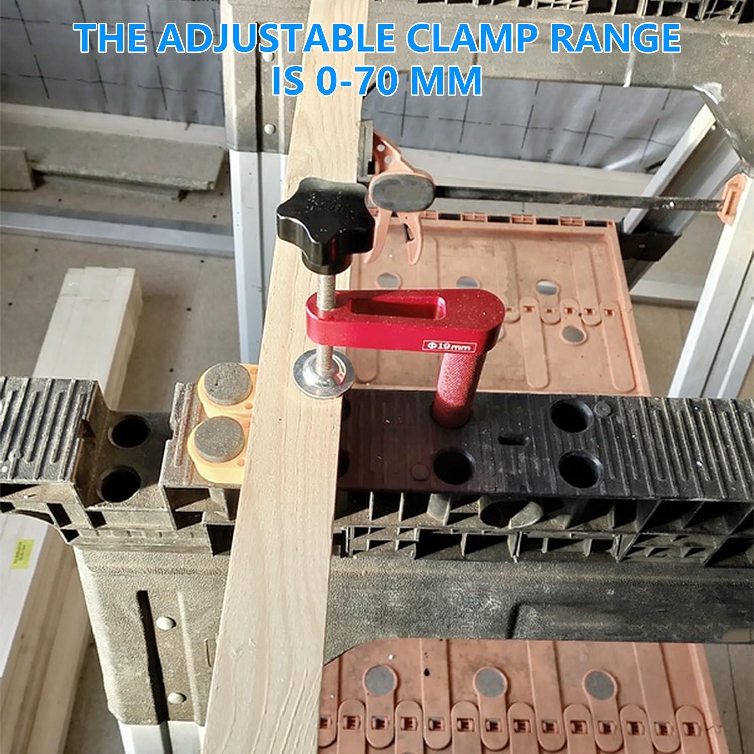Outils de Serrage D'établi, Plage de Serrage 0-80 mm, Avec Supports Antidérapants, Pince de Table en Aluminium, Robuste et Durable, pour Le Travail du Bois et L'artisanat (Rouge)