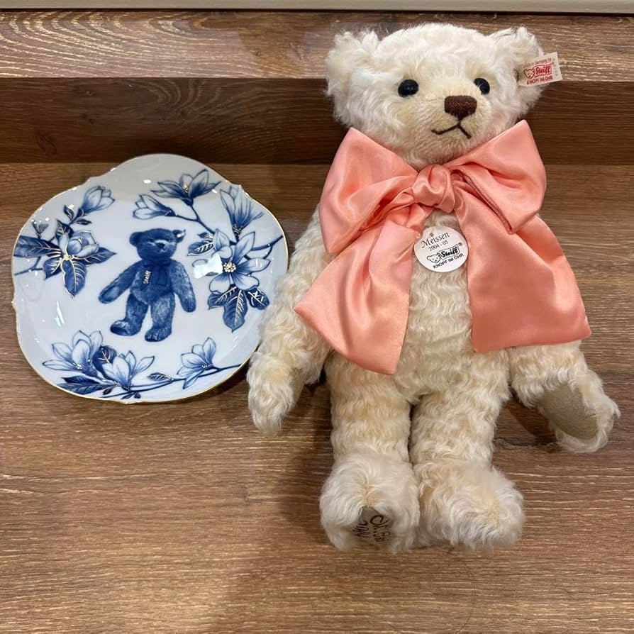 テディベアマイセン シュタイフベアとお皿　箱付き Amazon.co.jp: テディベアマイセン シュタイフベアとお皿 箱付き