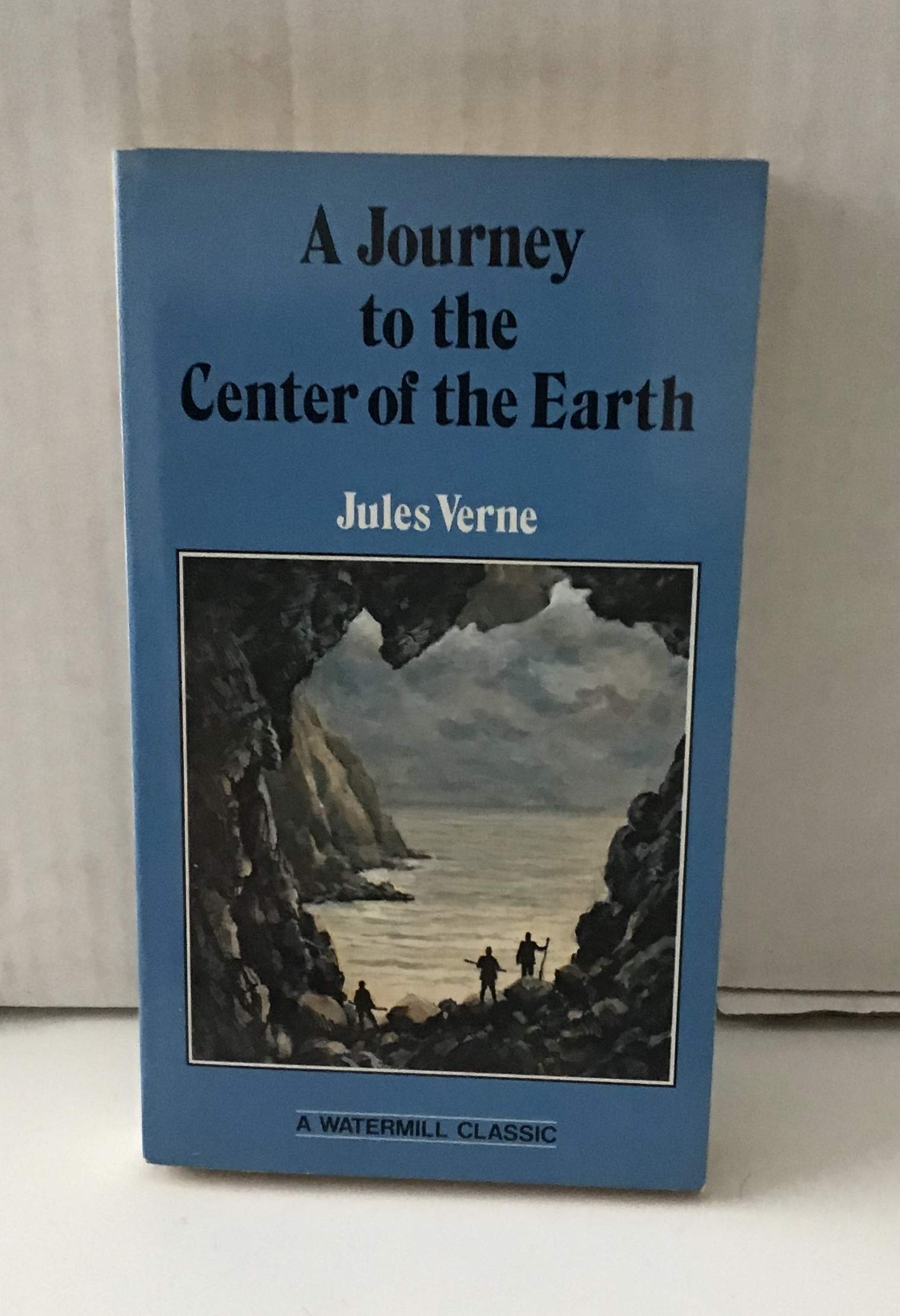 Amazon | Journey to the Center of the Earth | Verne, Jules | Adventure