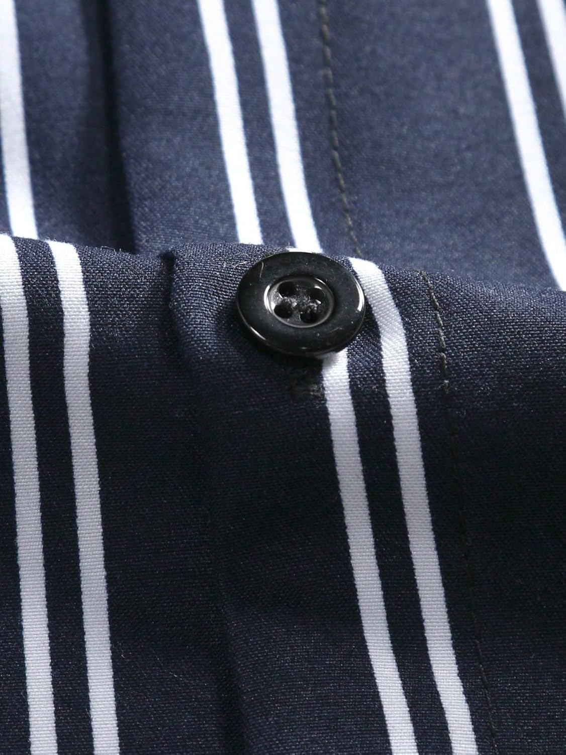 WDIRARA Men's Striped Button Down Shirt Casual Short Sleeve Collar Top - Image 5