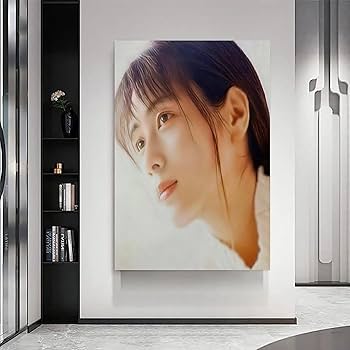 Amazon.co.jp: 歌手ZARDのボーカル坂井泉水のポスターポスター