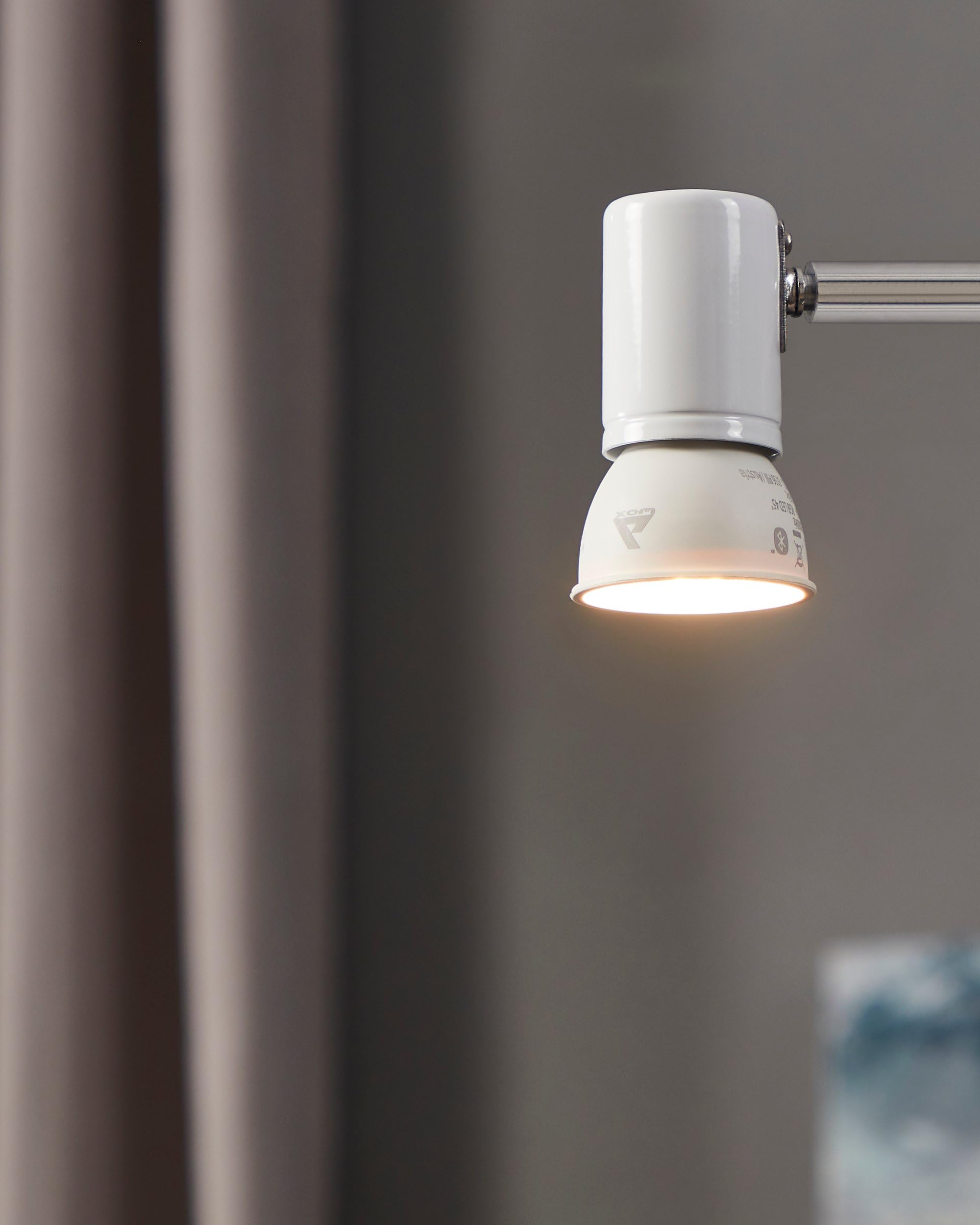 EGLO connect.z Smart Home żarówka LED GU10, ZigBee, sterowanie aplikacją i głosem, ściemnianie, regulacja barwy światła, 345 Lumenów, 5 W