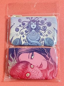 Amazon.co.jp: 伊藤潤二展 誘惑 ポーチ 2点セット ホビーグッズ