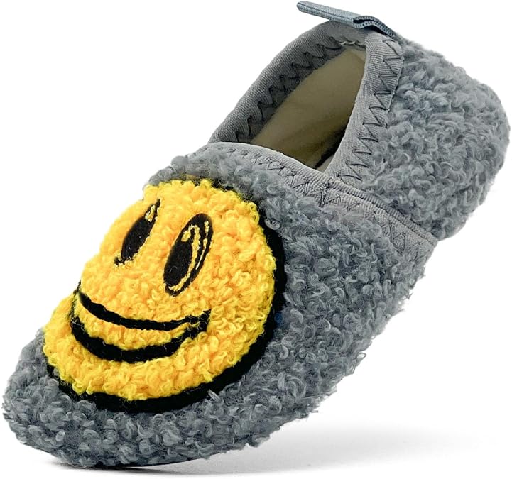 sharllen Smile Face Slippers Kids Girls Boys Plush Cute Warm Soft Happy Face Socks Shoes Fuzzy Cozy Non-Slip Toddler Slide Slippers for Little Big Kids