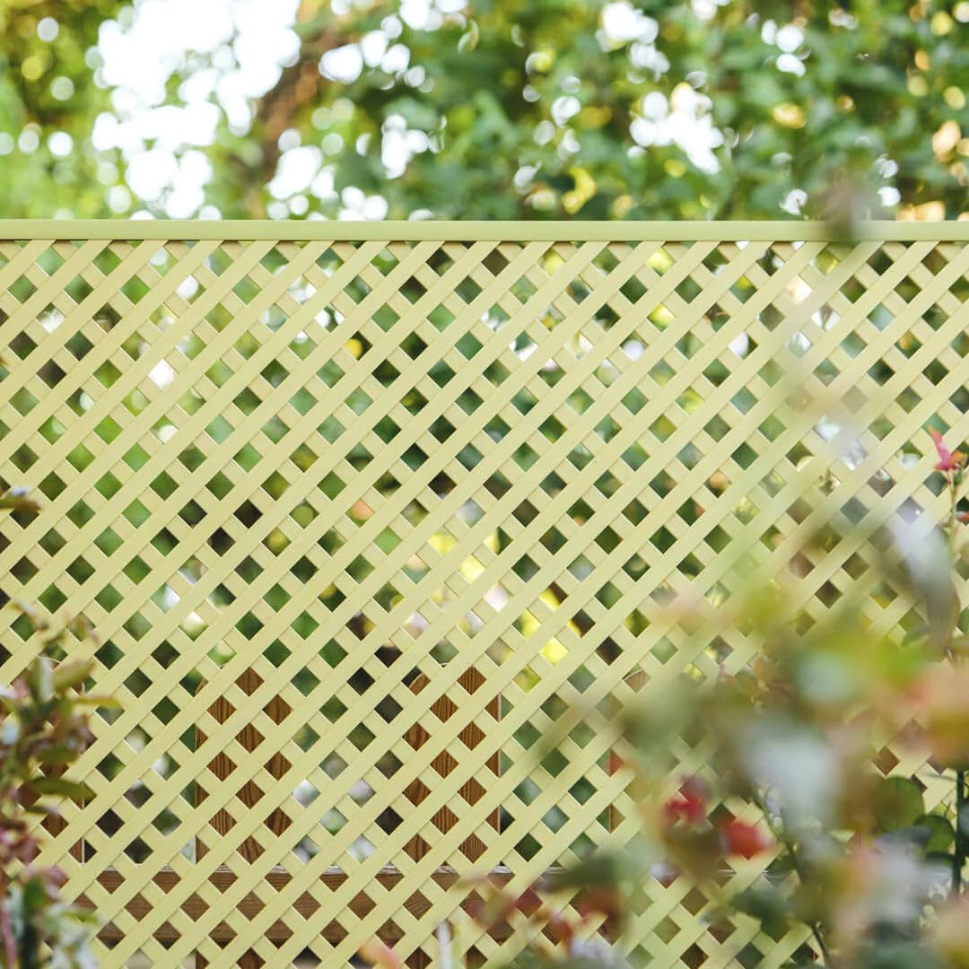 Installation Pack PVC Lattice 18 mm + 3 Ivory Profiles 1 x 2 M