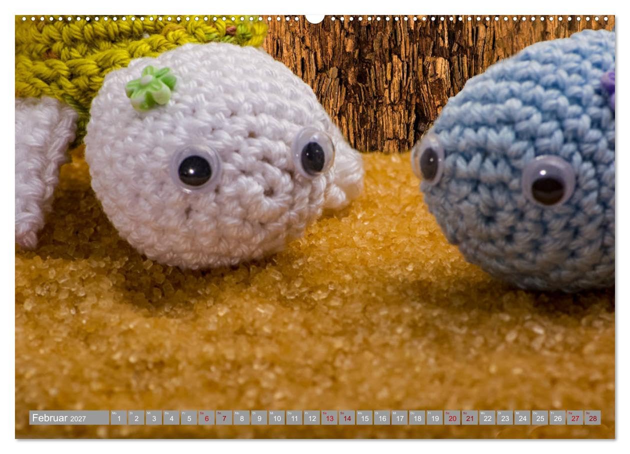 CALVENDO - Amigurumi - Die gehäkelte Welt (hochwertiger Premium Wandkalender 2027 DIN A2 quer), Kunstdruck in Hochglanz: 12 Seiten mit verschiedenen Amigurumis