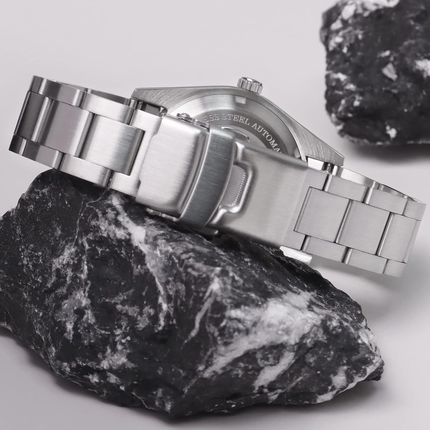 ADDIESDIVE 38mm Orologio Automatico con Quadrante Semplice Piccolo per Uomo e Donna Cinturino in Acciaio NH35A AD2112 ADDIESDIVE 38mm Orologio Automatico con Quadrante Semplice Piccolo per Uomo e Donna Cinturino in Acciaio NH35A AD2112