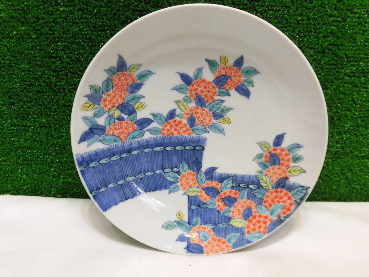 鍋島　色絵皿　江戸時代 鍋島 色絵皿 江戸時代 色絵花筏文皿 鍋島藩窯 江戸時代中期