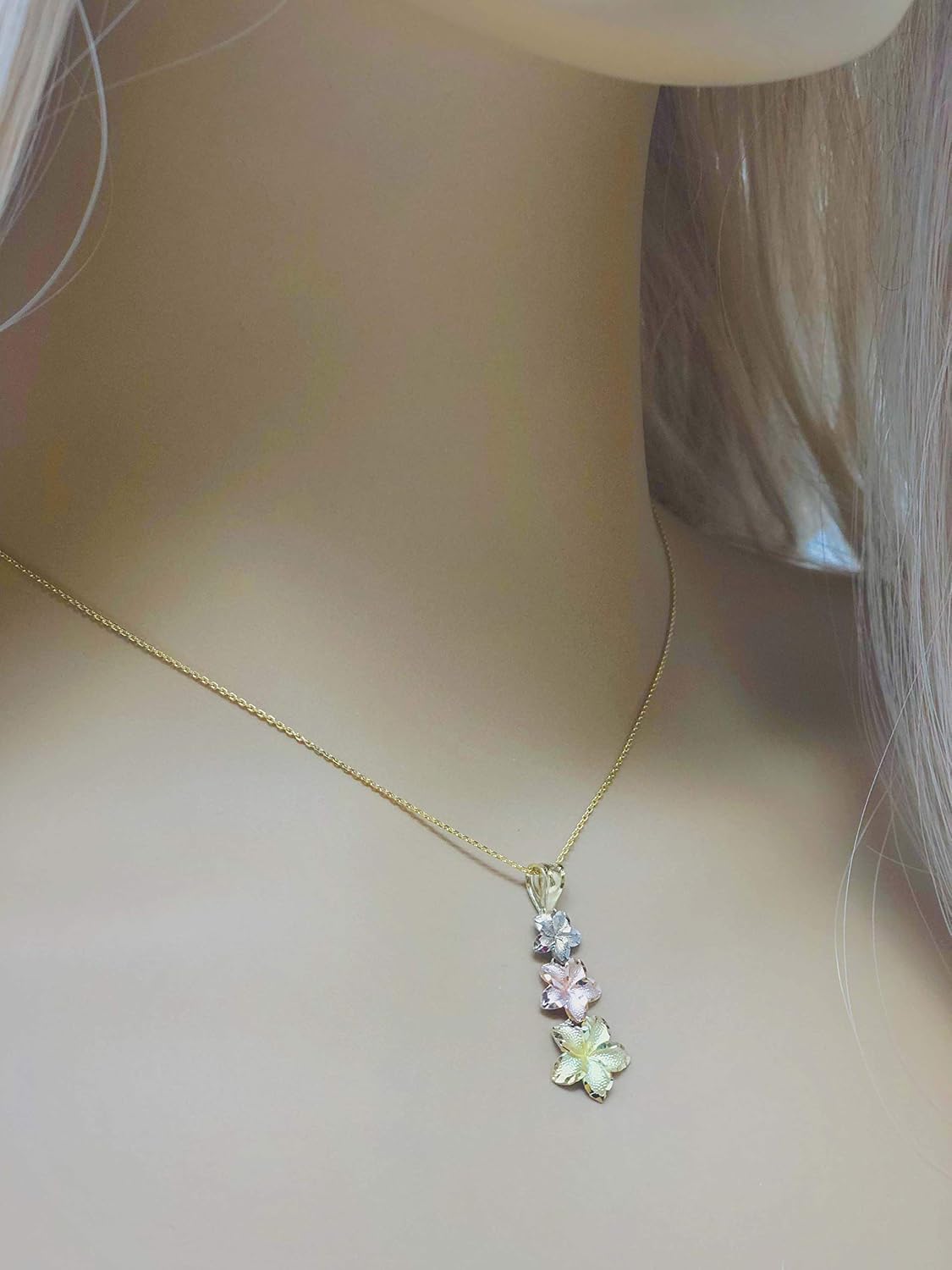 Flower Collection Elegant 14k Tri-Color Gold Hawaiian Plumeria Flowers Charm Pendant Necklace