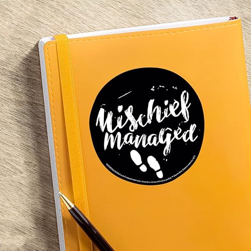 Miniatura 4 de Paper House Productions Harry Potter Chibi I Solemnly Swear - Adhesivo de vinilo troquelado de 3 pulgadas