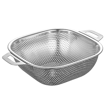 Premium Stainless Steel Colander Handle Strainer for Washing Grains, Fruits, Veggies, and Pasta in The Kitche (24cm*24cm)