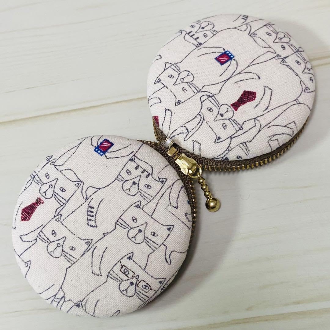 Amazon.co.jp: 8cmマカロンケース Wポケット＊猫ちゃんがいっぱい柄  