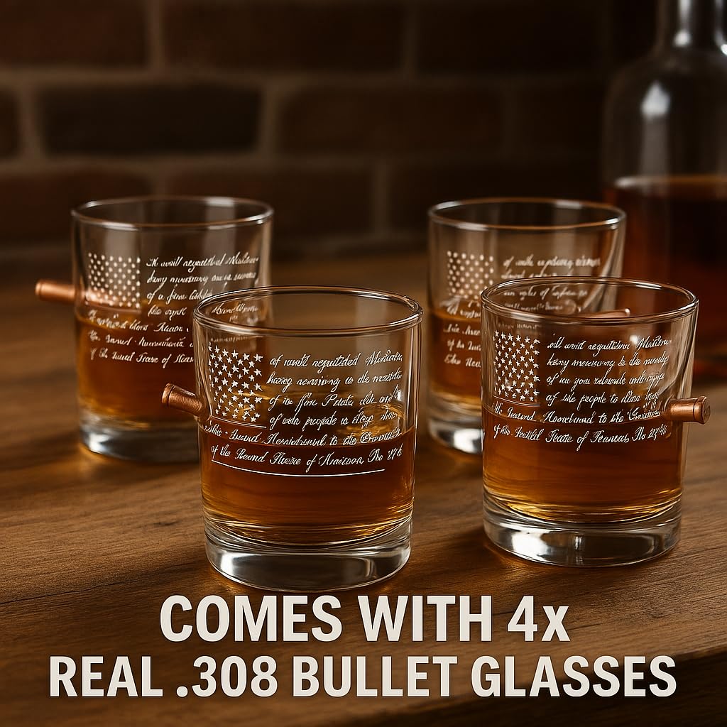 The Wine Savant AR15 Whiskey-Dekanter-Set mit 4 Gläsern, einzigartige Geburtstagsgeschenkideen für ihn, Ehemann, Opa, cooler Militär-Tequila-Spender, Hausbar