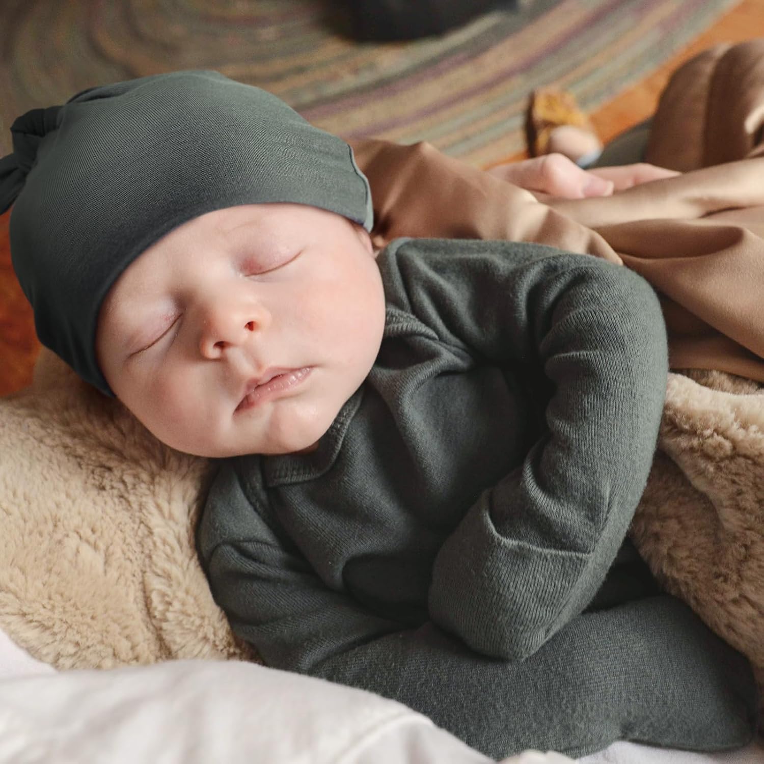 Newborn Baby Knotted Gown, Super Soft Silky Infant Long Sleeve Sleeper for Baby Girl and Boy Sleeping Bag with Mittens and Hat & Bowknot Set (Extra Long),Coming Home Outfit - Image 6