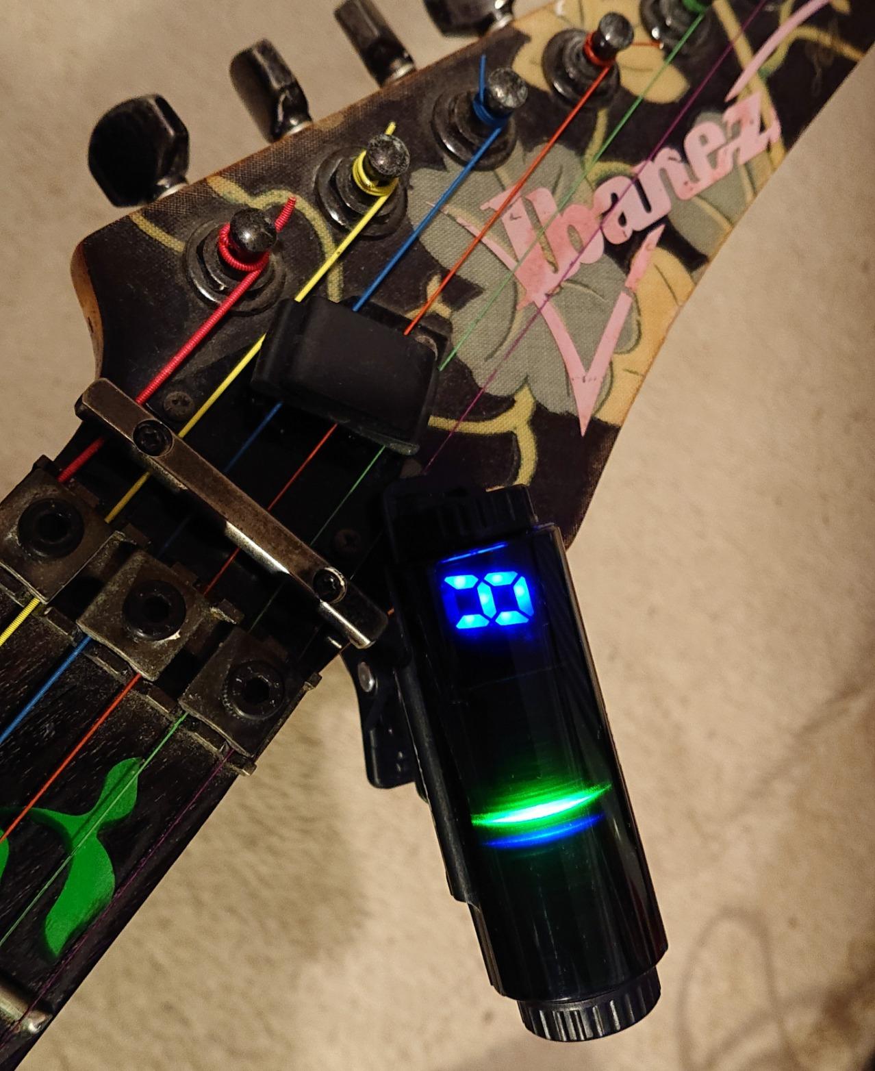 Amazon.co.jp ギター/ベース用 クリップチューナー Sledgehammer Pro SHPRO 3D