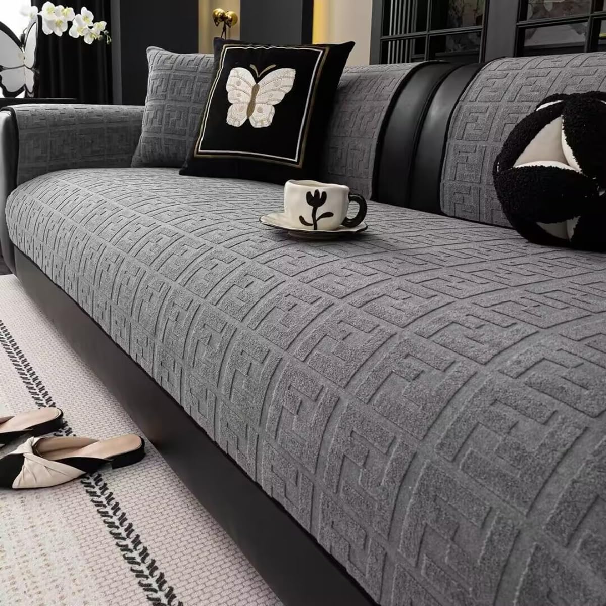ZGWRYI Settee Covers 3 Seater,Thick Plush Sofa Covers Non Slip,Soft Warm Couch Seat Protector Pads Throws for Furniture Settees Corner Armchairs(Gray,90x240cm)