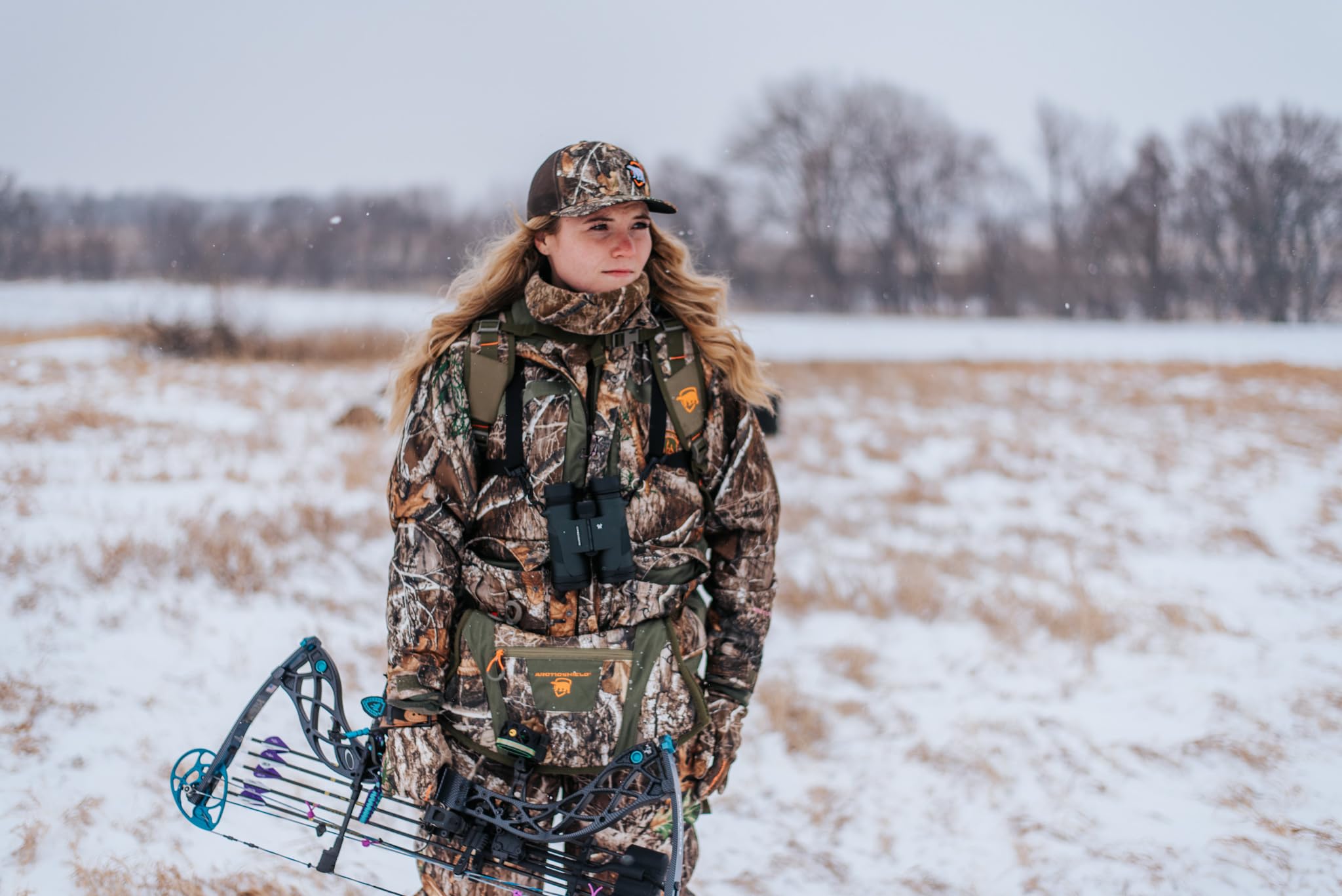 Classic Elite Hand Warmer with RETAIN Heat Retention Technology, for Hunting, ice Fishing, Tailgating, or Any Cold Weather Activity